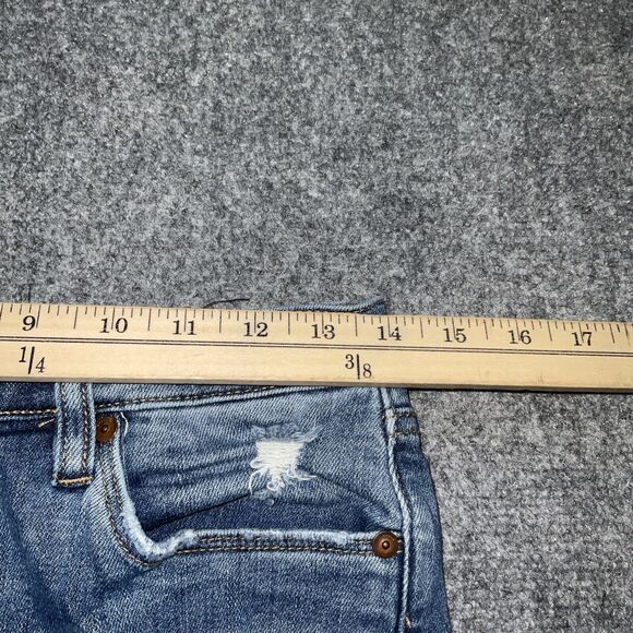 BlankNYC Shorts Womens Size 27 Blue Denim High Rise Fulton Roll Up distressed - Picture 4 of 10